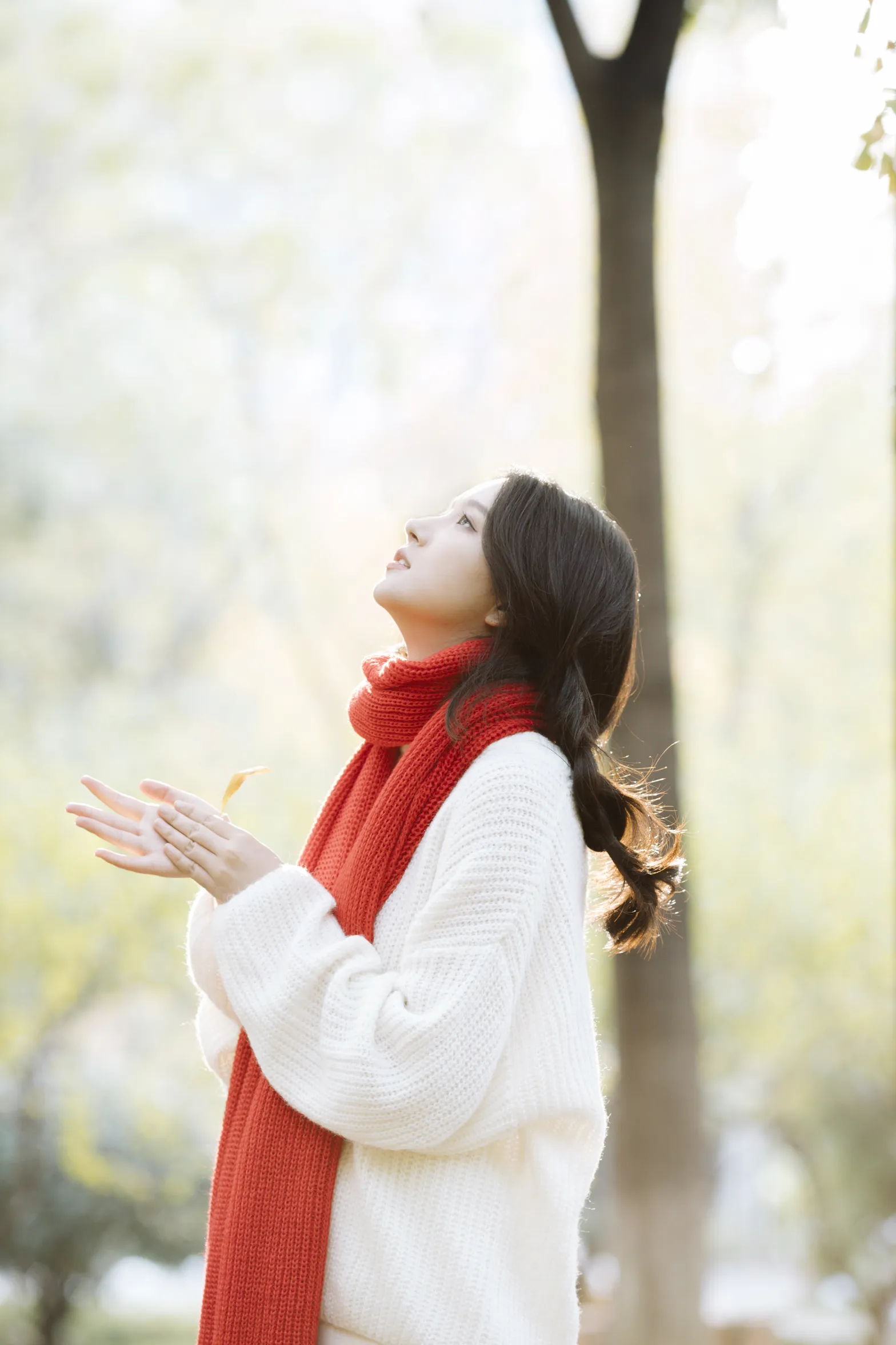 [艺图语]2022.12.05 Vol.2604-037