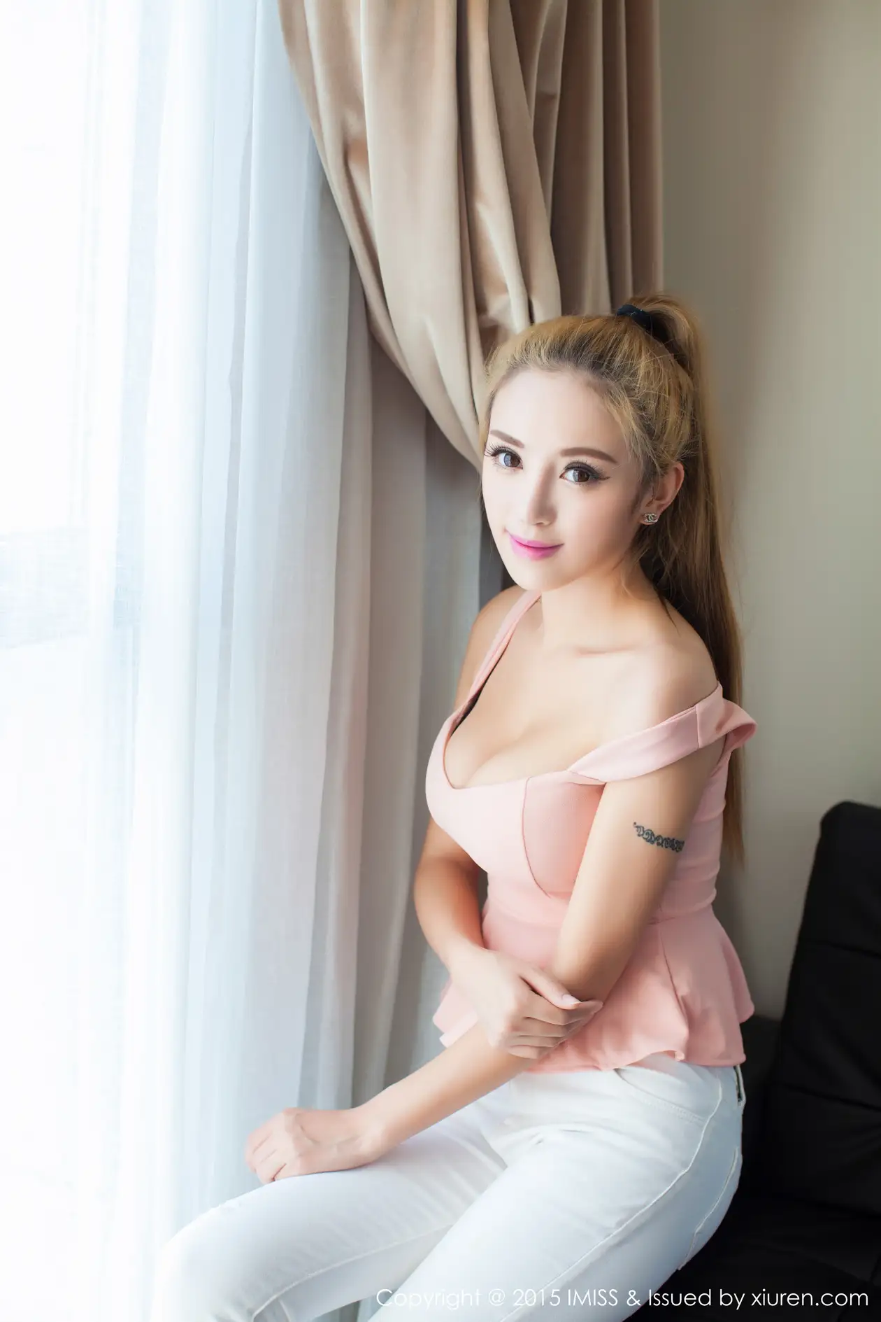 [爱蜜社] 2015.10.22 VOL.035-023