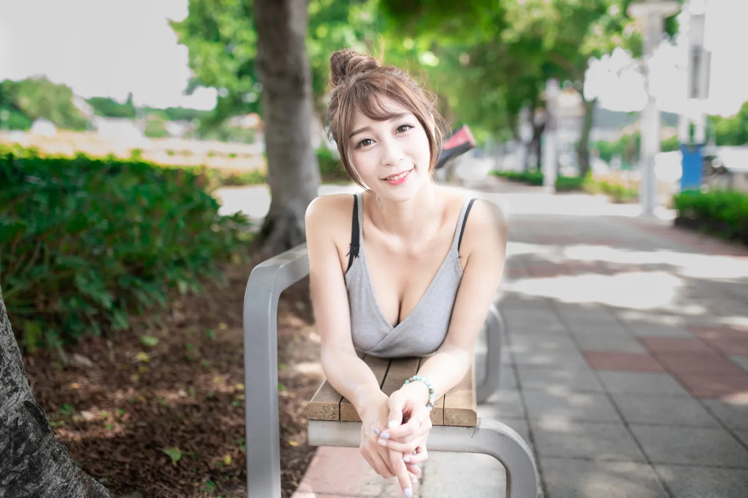 [街拍丝足] NO.179 陈奕洁 连衣短裙高跟美腿 #街拍丝足、美足#[35P]-014