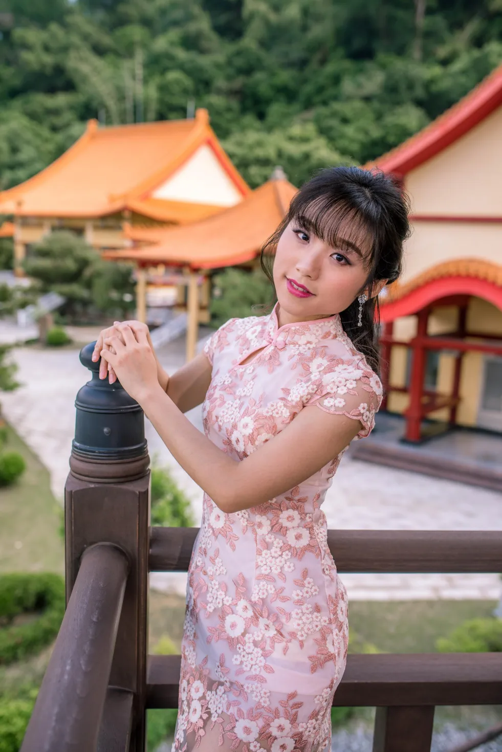 [街拍丝足] NO.188 余宸 旗袍高跟美腿 #街拍丝足、美足#[88P]-010