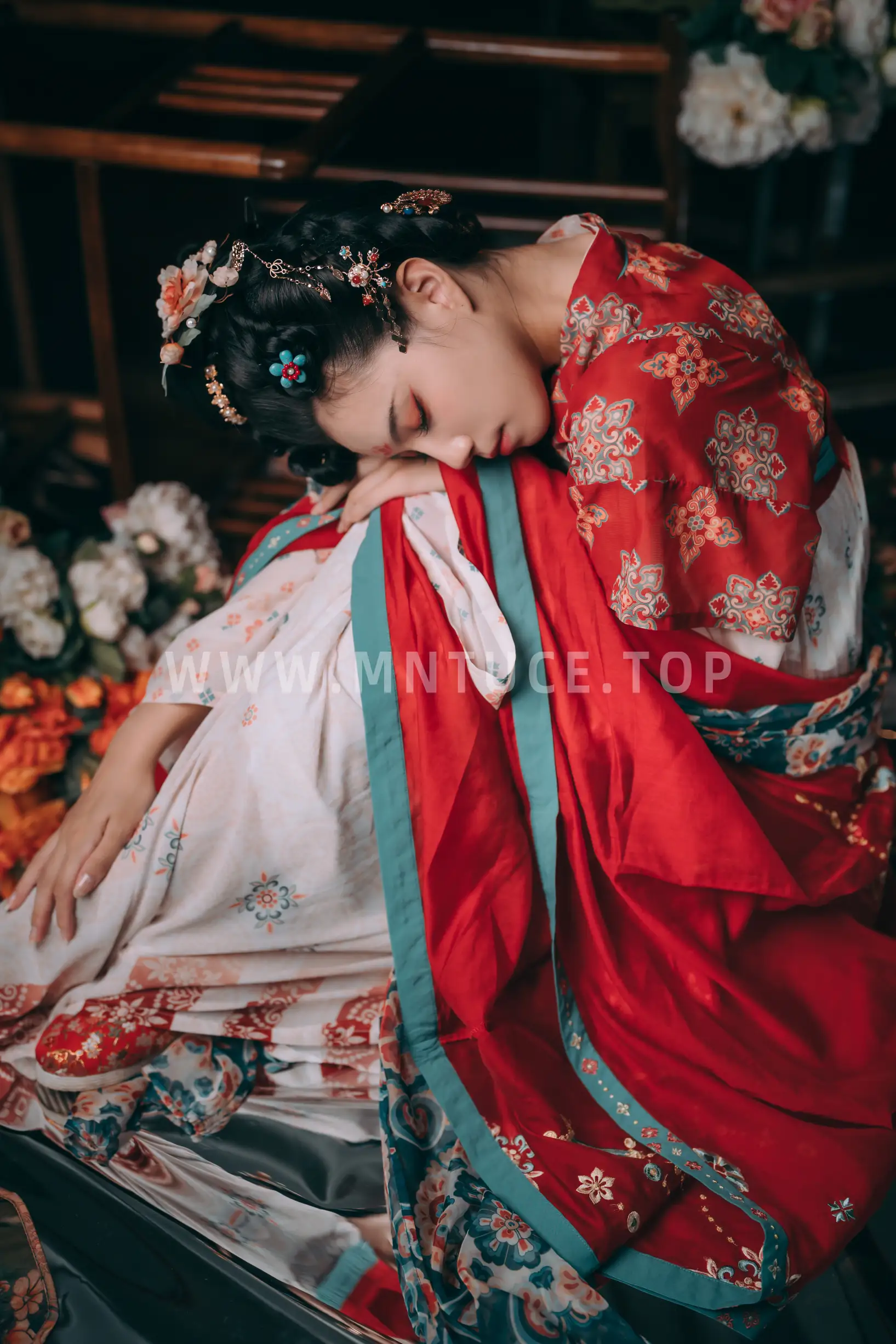 [艺图语] 2022.09.10 Vol.1915-018