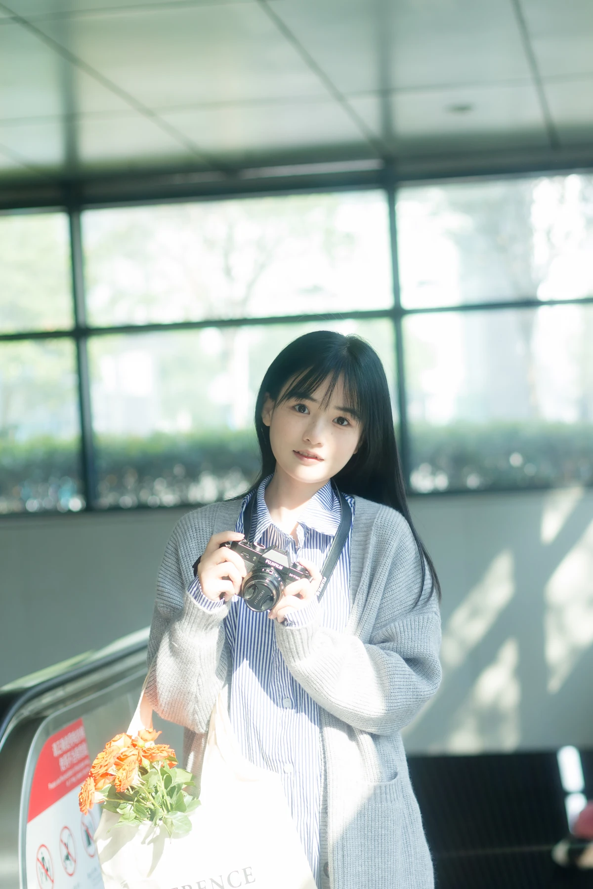 [艺图语]2023.02.01 Vol.2943 面包和鲜花#小怡妹妹cute#[27P]-008