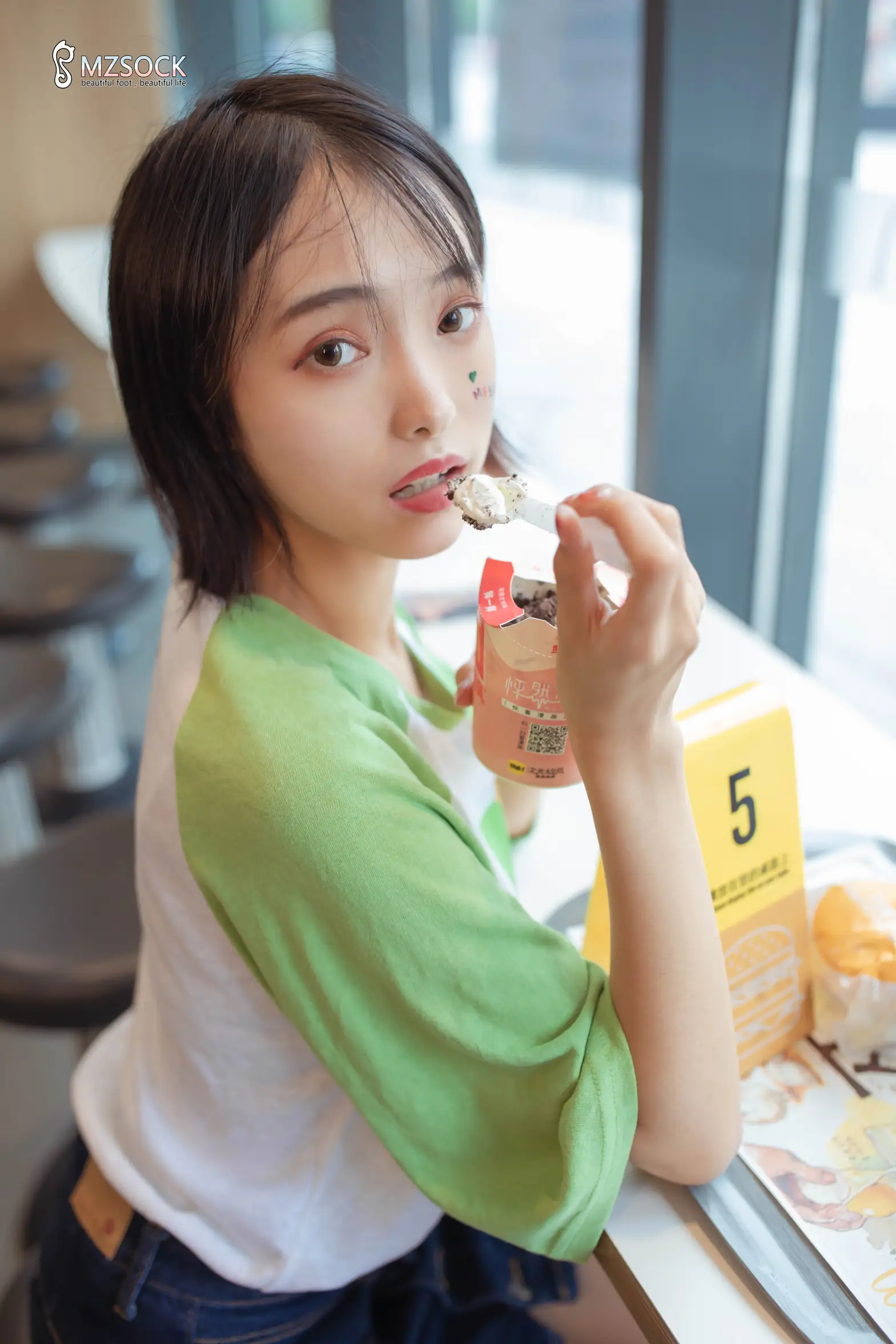 [MZSOCK]爱美足 NO.195 – 茜茜-PicJJ