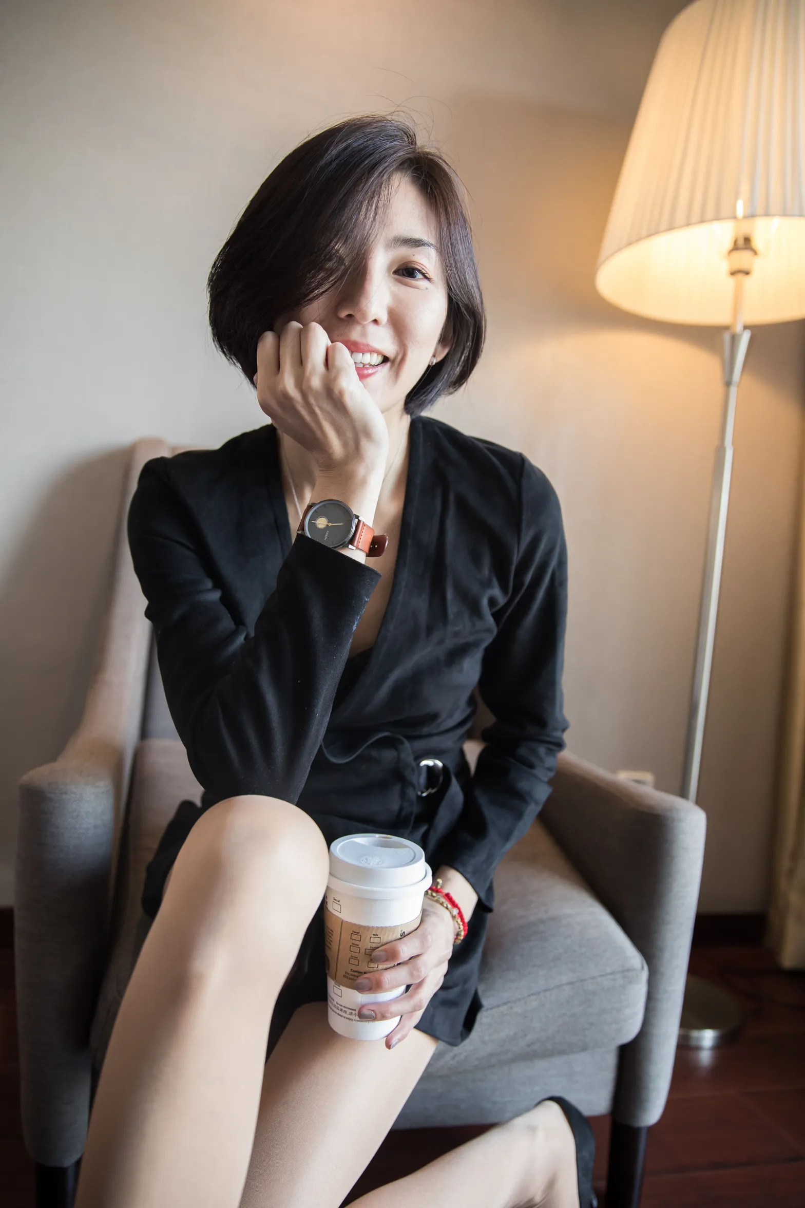 [街拍丝足] NO.120 酒店骨感美女肉丝高跟 #街拍丝足、美足#[88P]-064