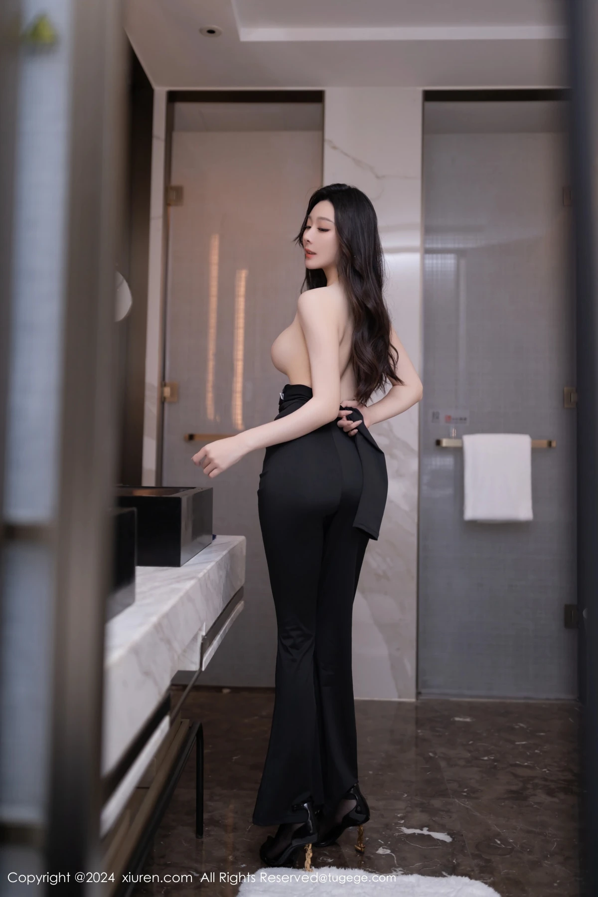 [秀人网] 2024.11.01 No.9386 小逗逗、秀人旗下#[80P]-023