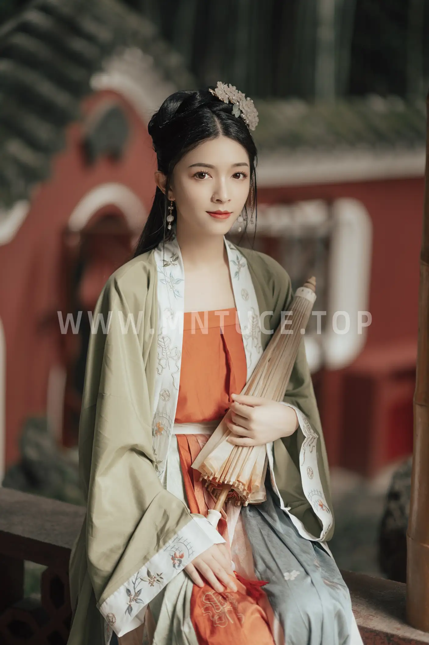 [艺图语] 2022.07.12 Vol.1454-019