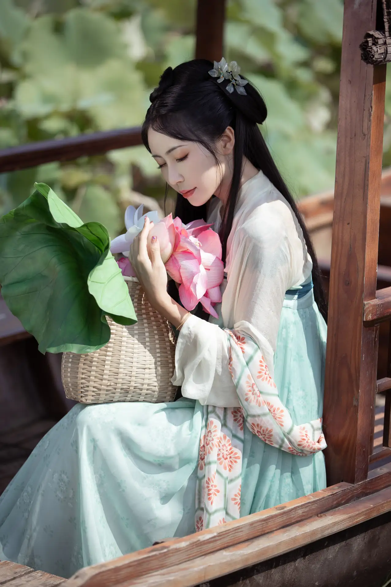 [艺图语] 2022.11.15 Vol.2082-031