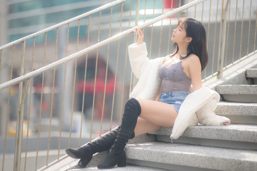 [街拍丝足] NO.215 YoYo 牛仔短裤长靴 #街拍丝足、美足#[109P]-042