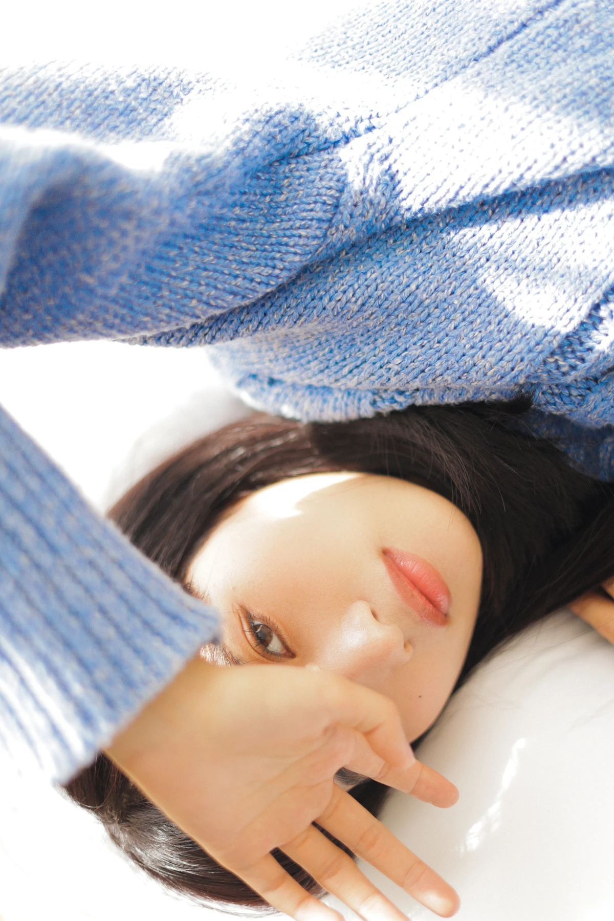 [艺图语]2023.02.01 Vol.2945 她的眼睛有星星#夏施哈哈酱#[38P]-037