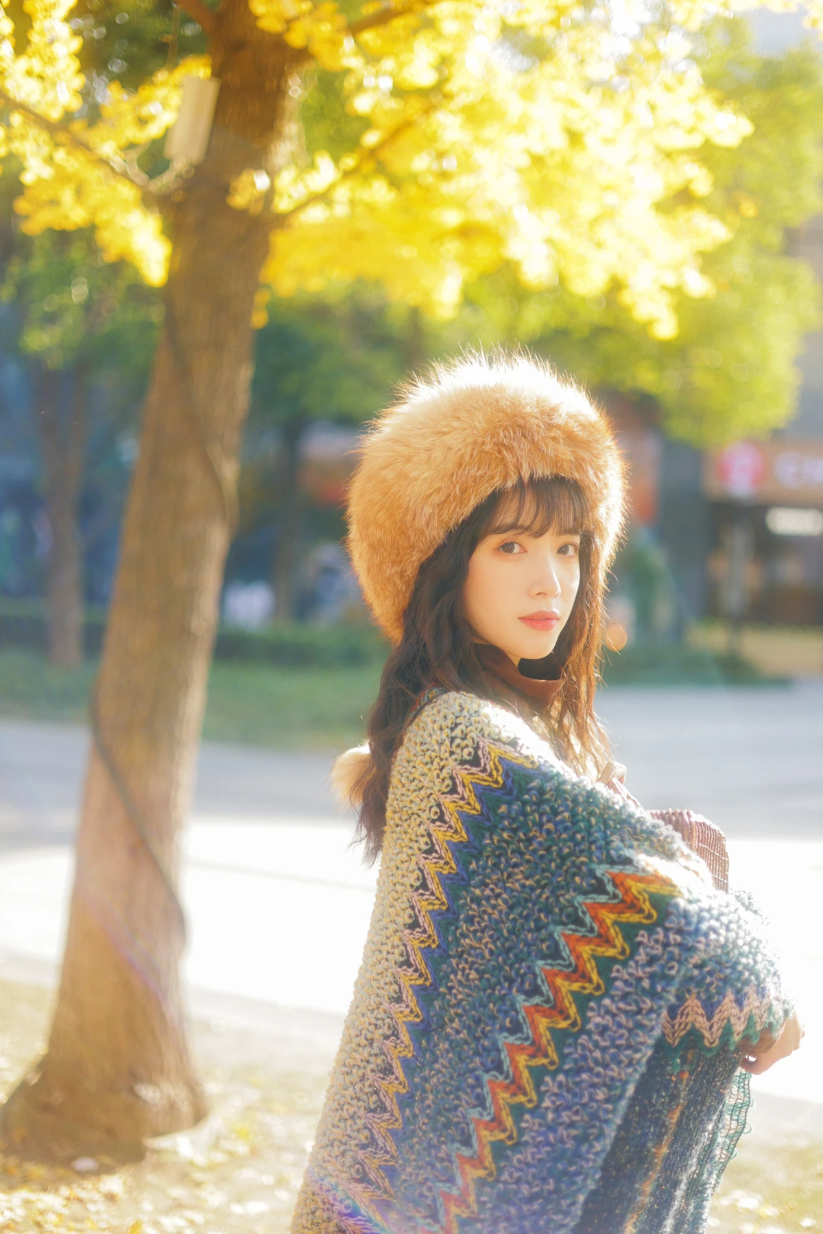 [艺图语]2023.01.12 Vol.2901 银杏不负秋#一只阿梦崽#[44P]-023