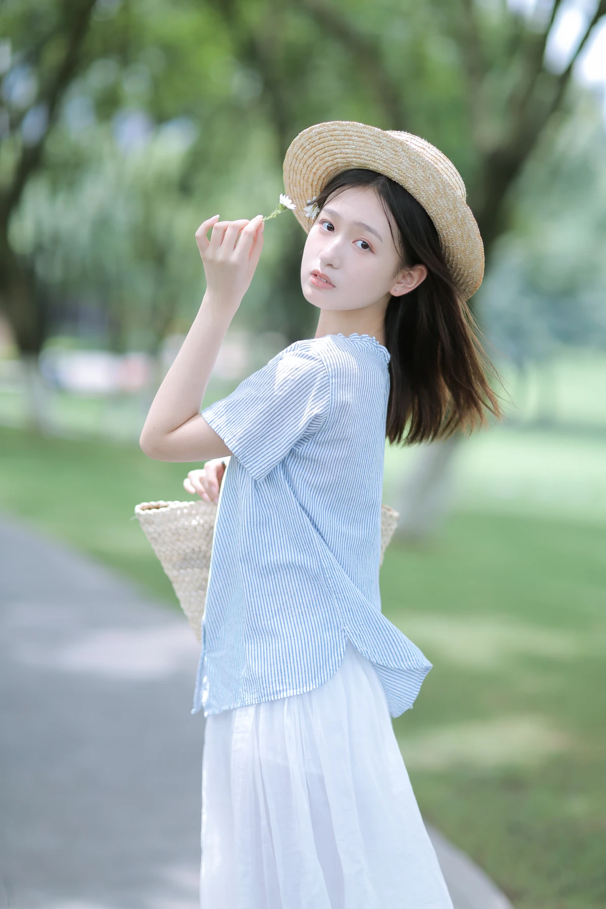 [艺图语]2023.01.09 Vol.2871-012
