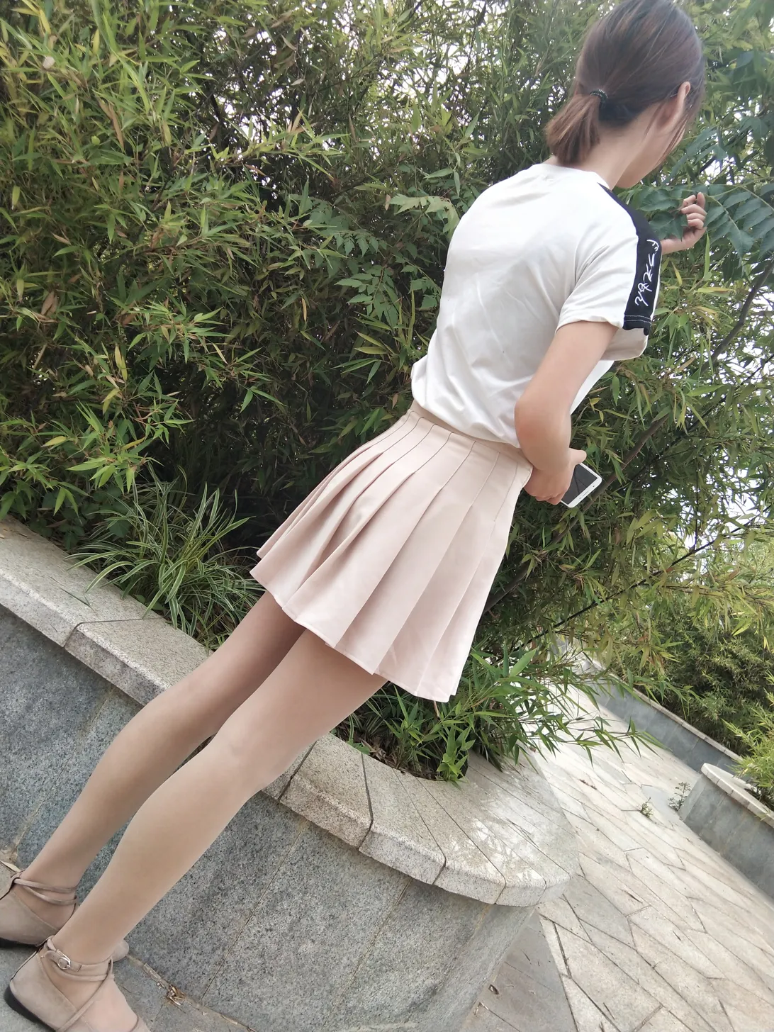 [街拍丝足] NO.016 肉丝绑带平底鞋 #街拍丝足、美足#[24P]-005