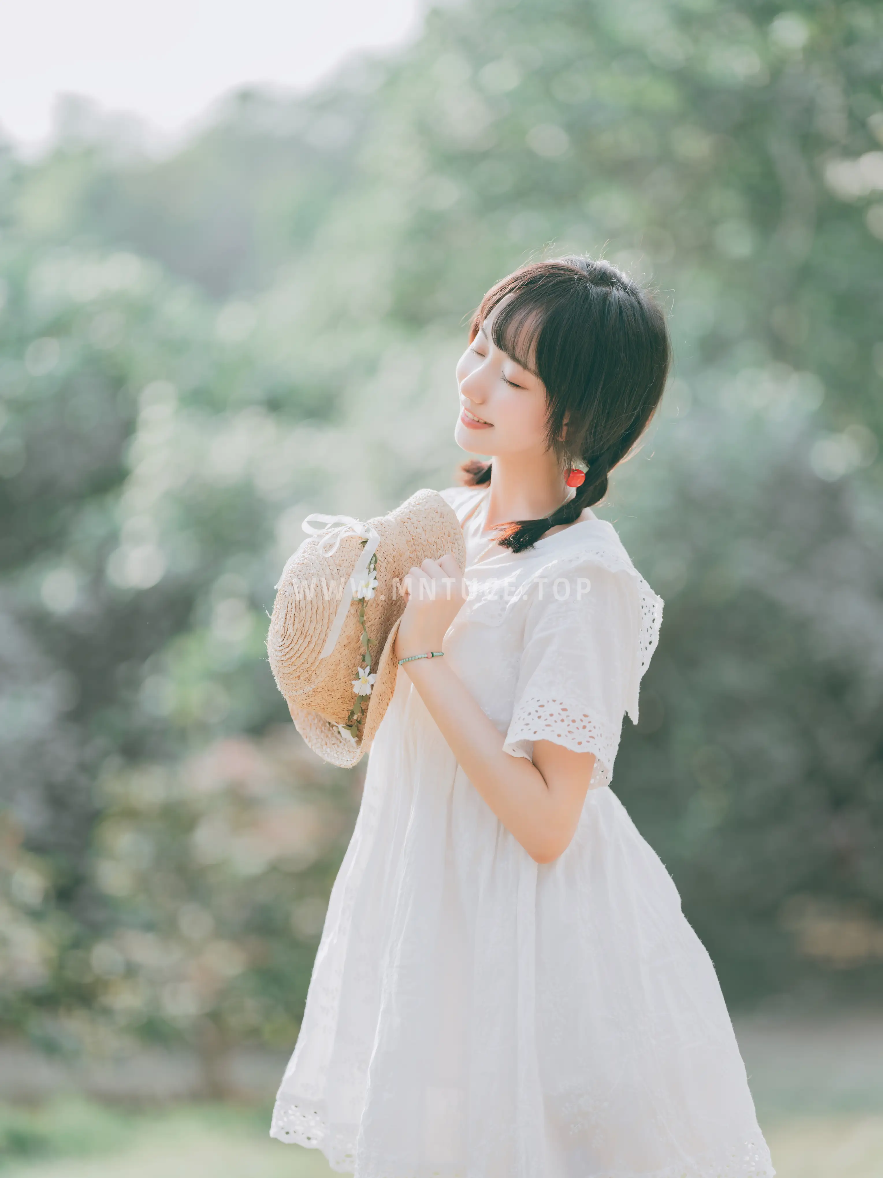 [艺图语] 2022.05.26 Vol.0985-014