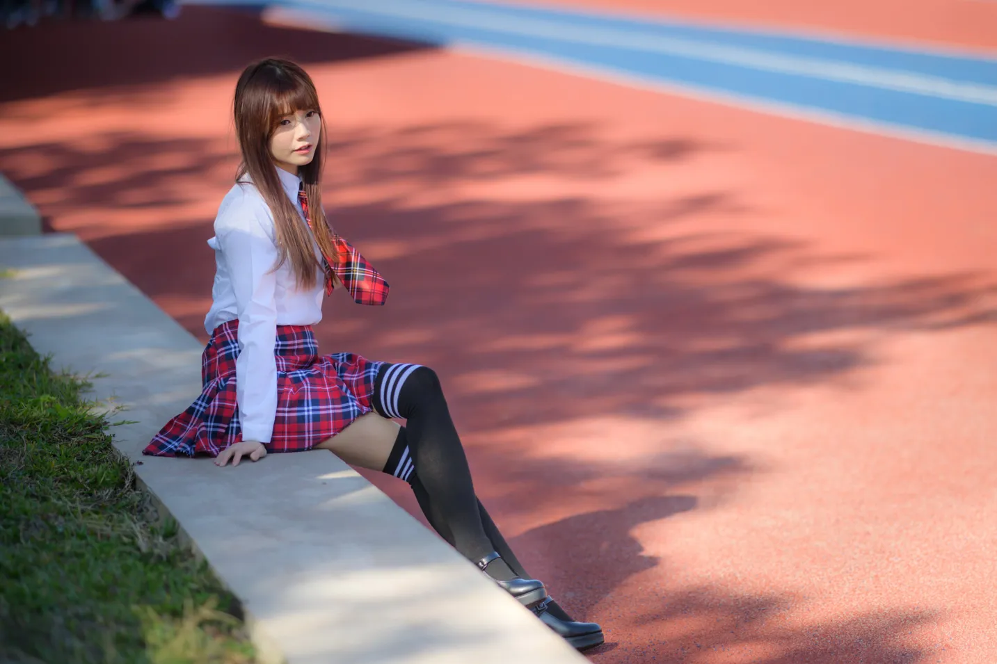 [街拍丝足] NO.233 学生制服高跟 #街拍丝足、美足#[157P]-078