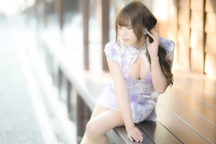 [街拍丝足] NO.040 Listening 旗袍絲襪高跟美腿外拍 #街拍丝足、美足#[87P]-078