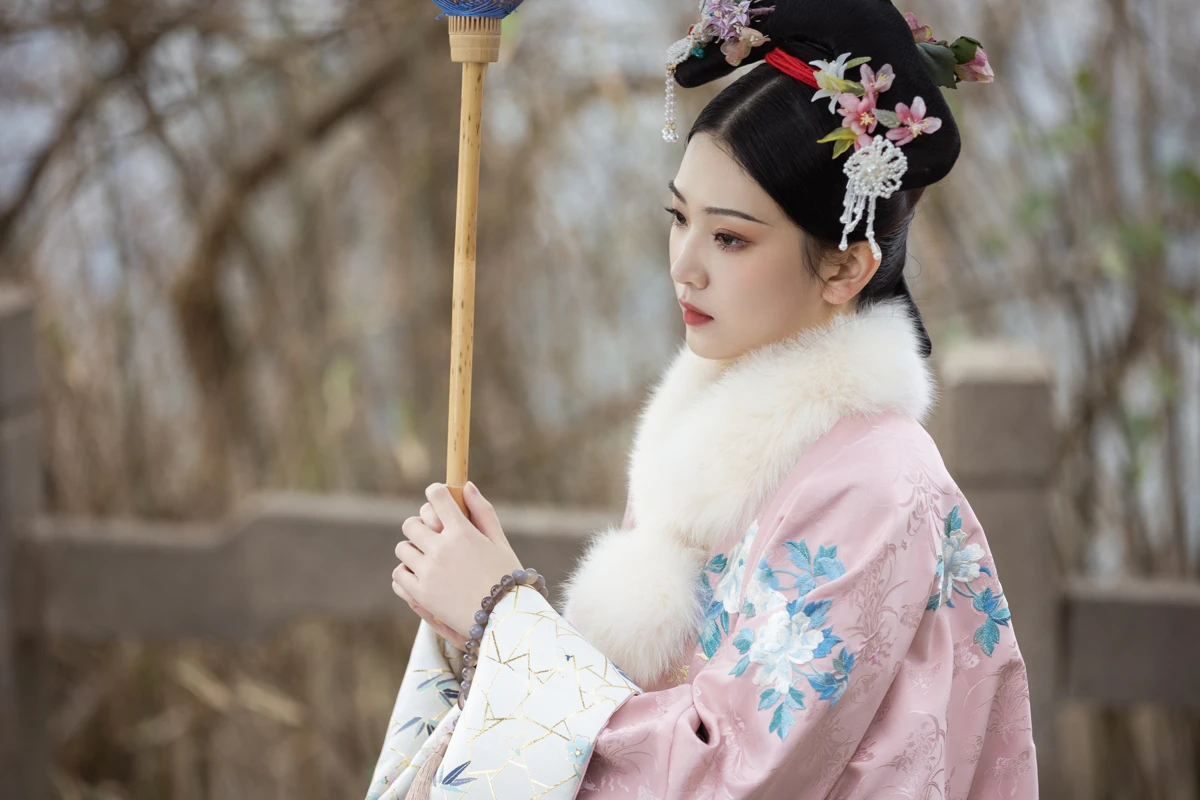 [艺图语]2023.02.04 Vol.2968 梦渡#芝芝琪#[35P]-020