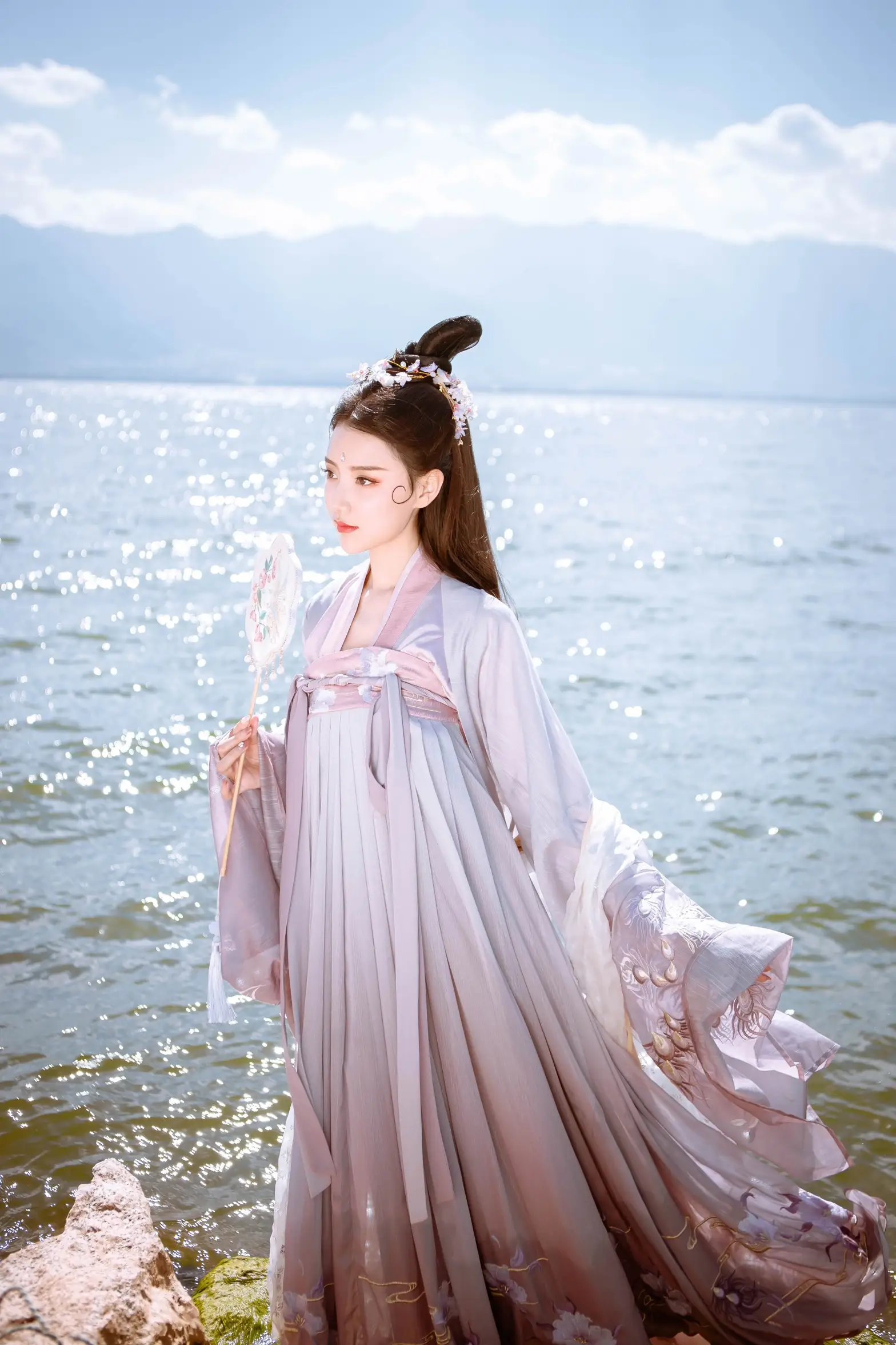 [艺图语] 2022.02.06 Vol.759-013