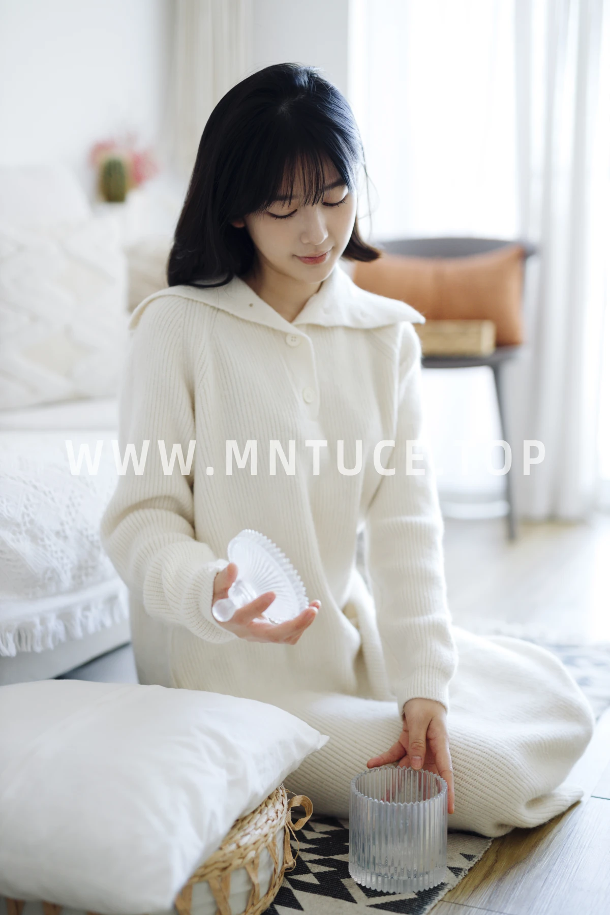 [艺图语]2023.02.01 Vol.2940 独处的房间#安琪儿#[39P]-021