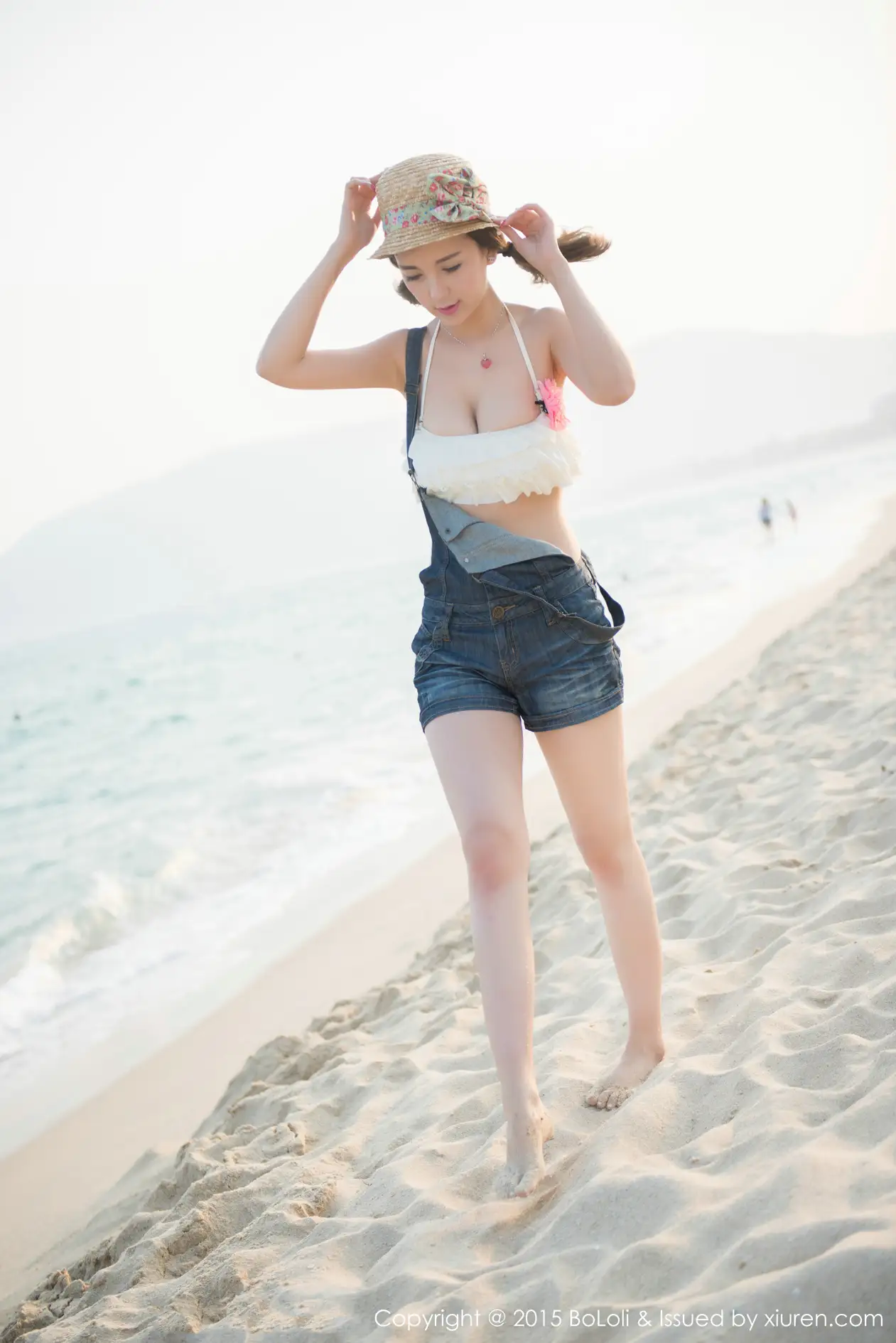 [波萝社] 2015.04.24 Vol.015-028