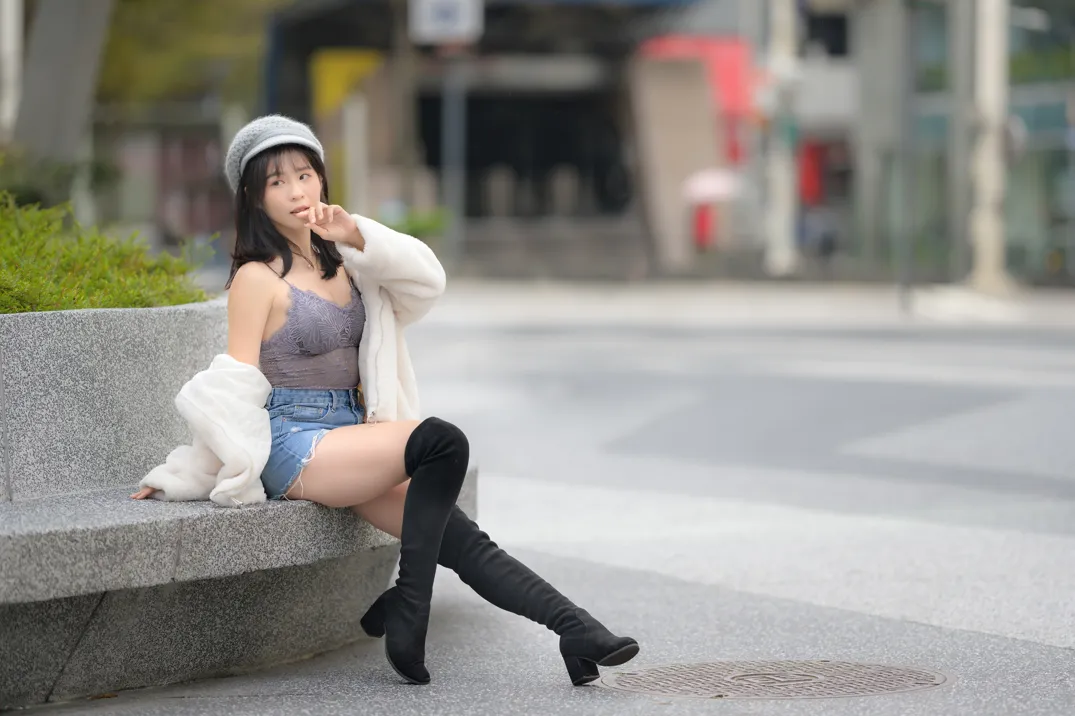 [街拍丝足] NO.215 YoYo 牛仔短裤长靴 #街拍丝足、美足#[109P]-105