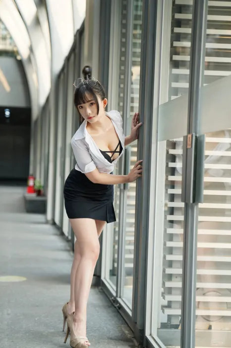 [街拍丝足] NO.078  陈家琳 OL短裙 高跟美腿外拍 #街拍丝足、美足#[100P]-014