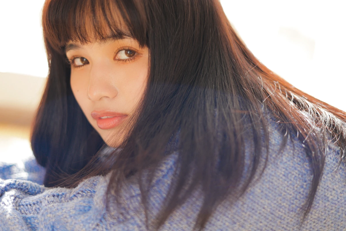 [艺图语]2023.02.01 Vol.2945 她的眼睛有星星#夏施哈哈酱#[38P]-010