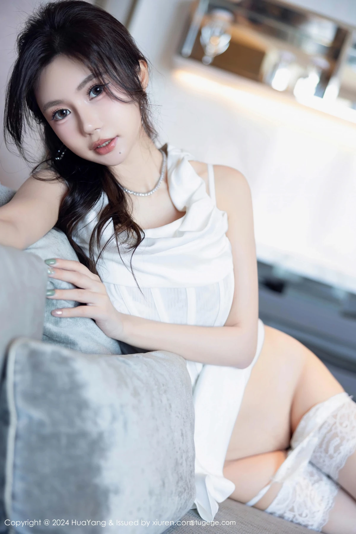 [花漾] 2024.10.12 VOL.612 绮里嘉ula、秀人旗下#[86P]-040