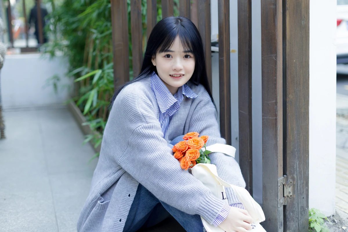 [艺图语]2023.02.01 Vol.2943 面包和鲜花#小怡妹妹cute#[27P]-017
