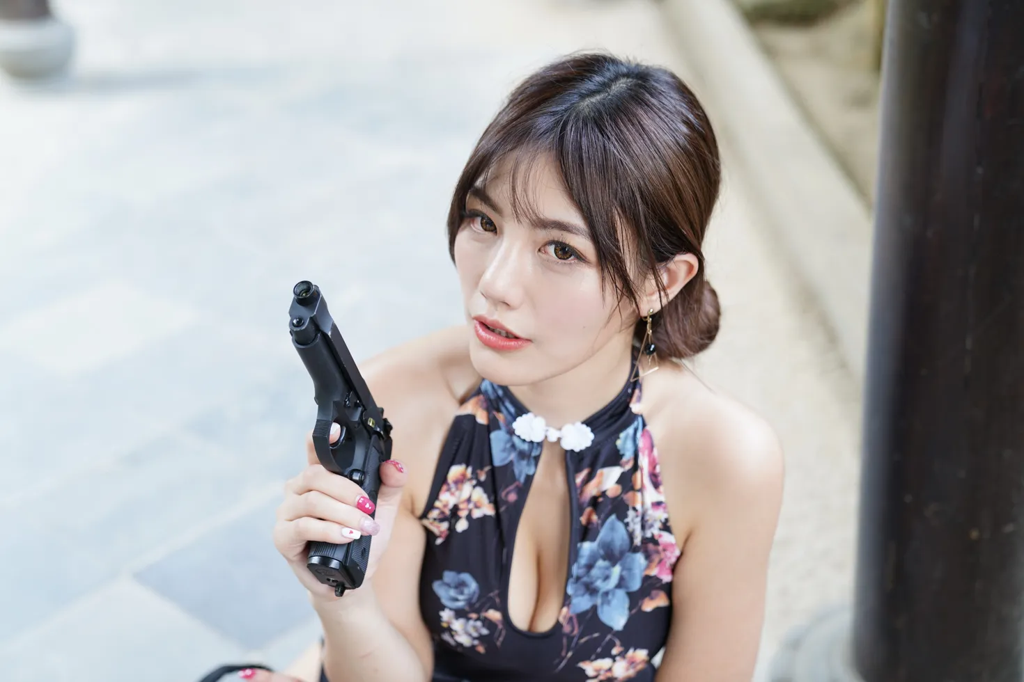 [街拍丝足] NO.104 陈葳 蓝花短旗袍高跟美腿 #街拍丝足、美足#[117P]-112