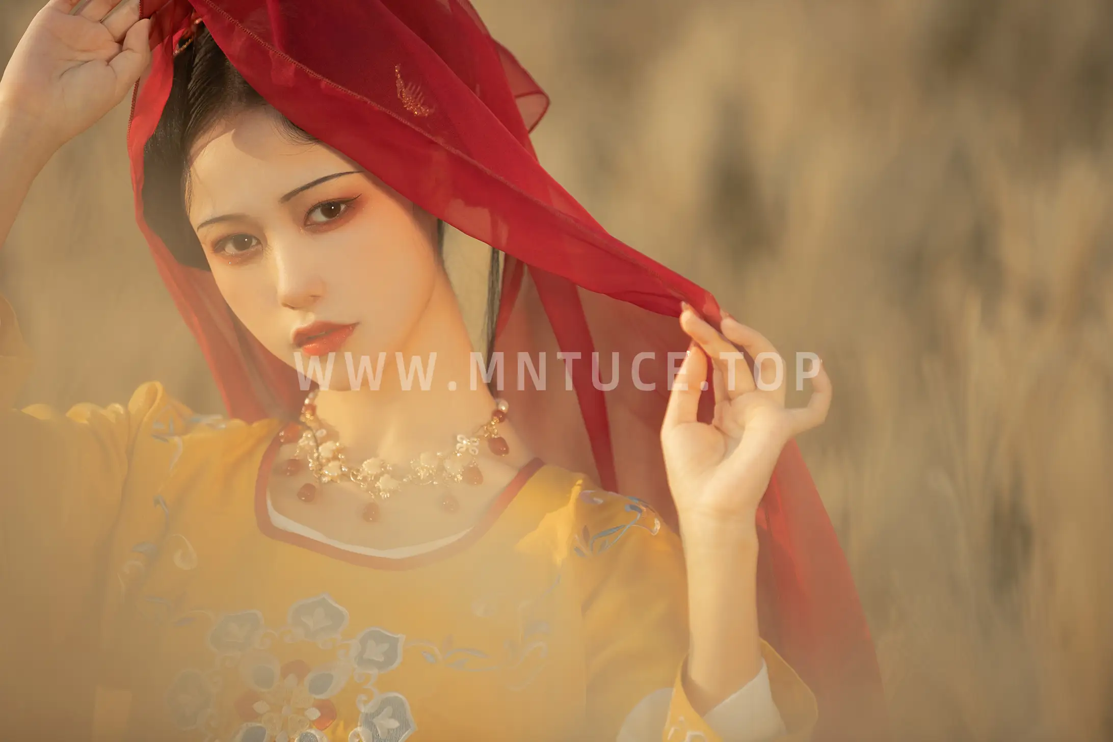 [艺图语] 2022.08.18 Vol.1731-018