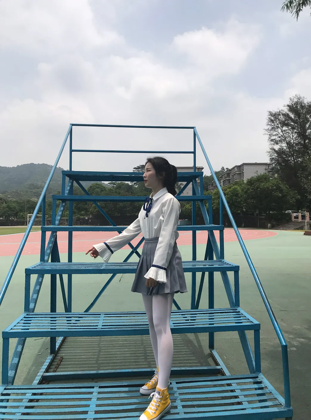 [街拍丝足] NO.007 操场散拍合集 #街拍丝足、美足#[91P]-054
