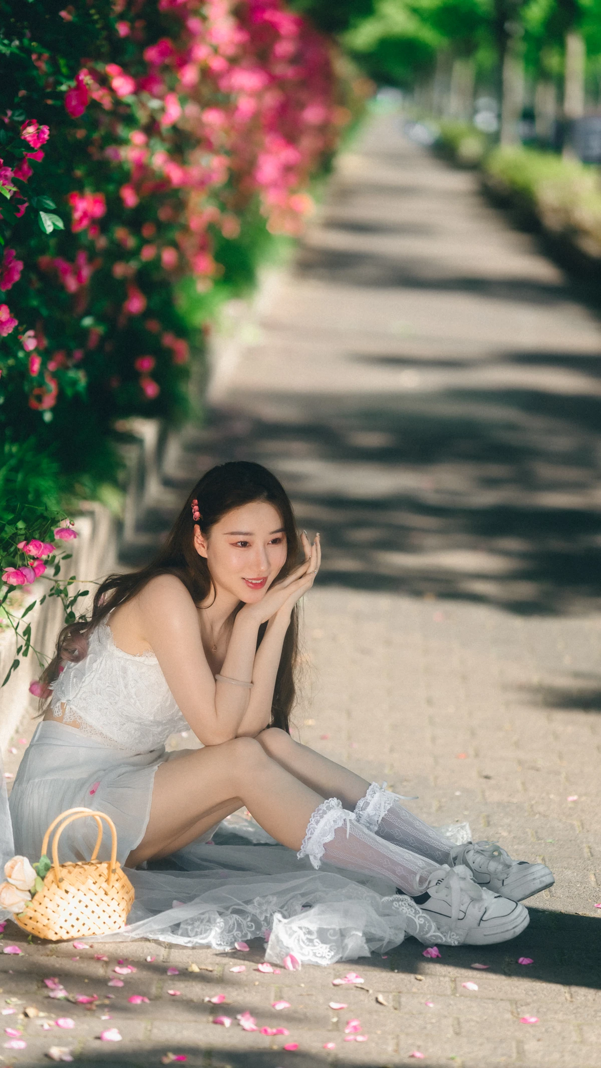 [艺图语]2023.05.20 Vol.3048 蔷薇花下#桃子#[47P]-033