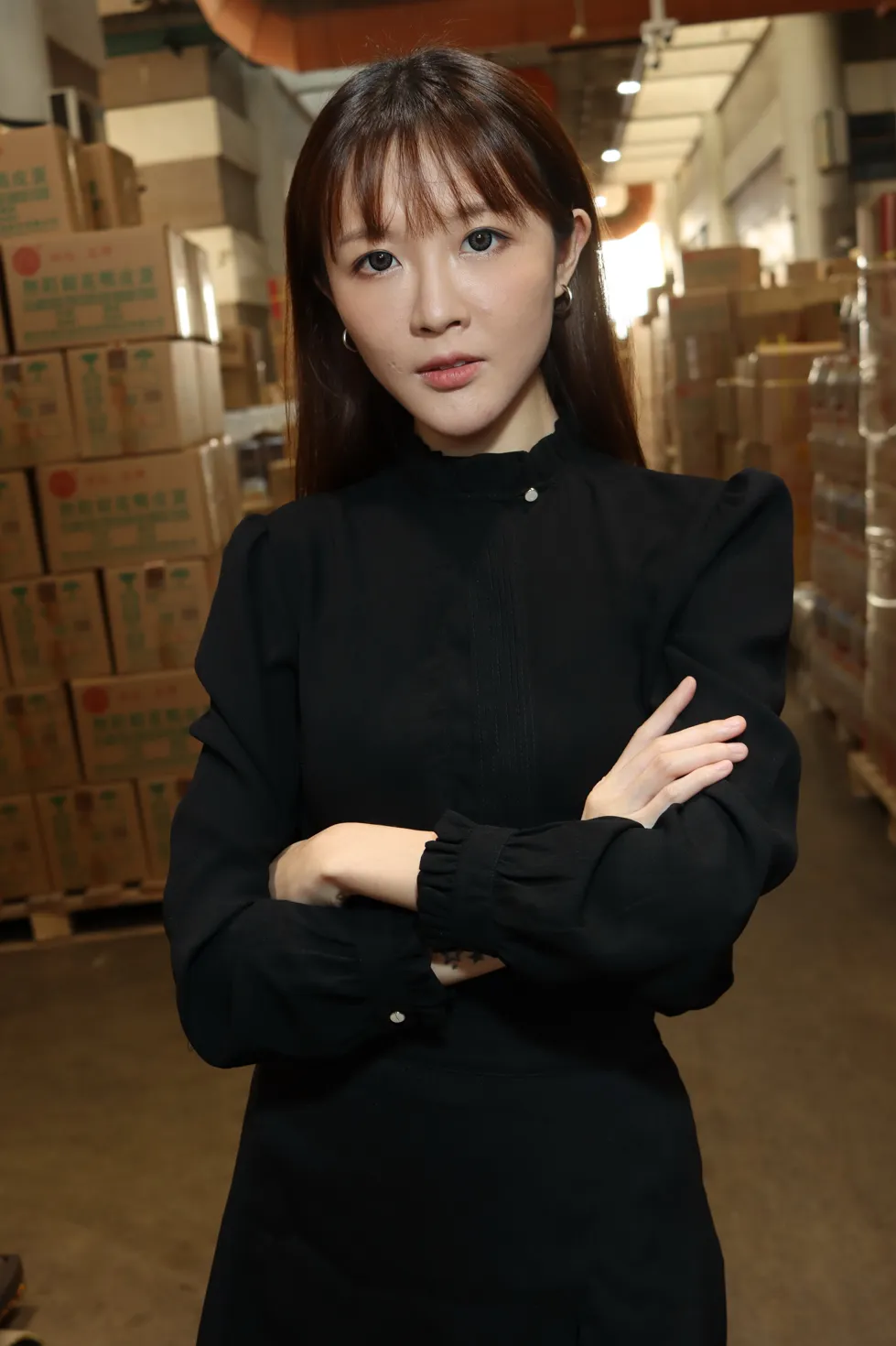 [街拍丝足] NO.161 Kiki 短裙丝袜美腿 #街拍丝足、美足#[95P]-042