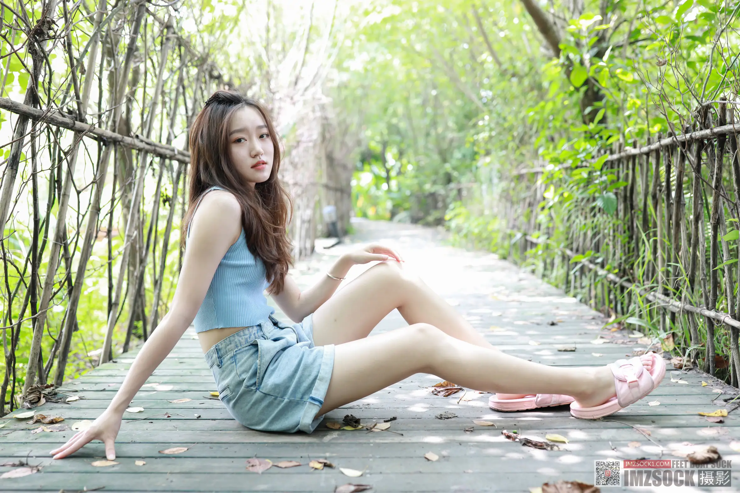 [MZSOCK]爱美足 NO.136 – 雯雯-PicJJ