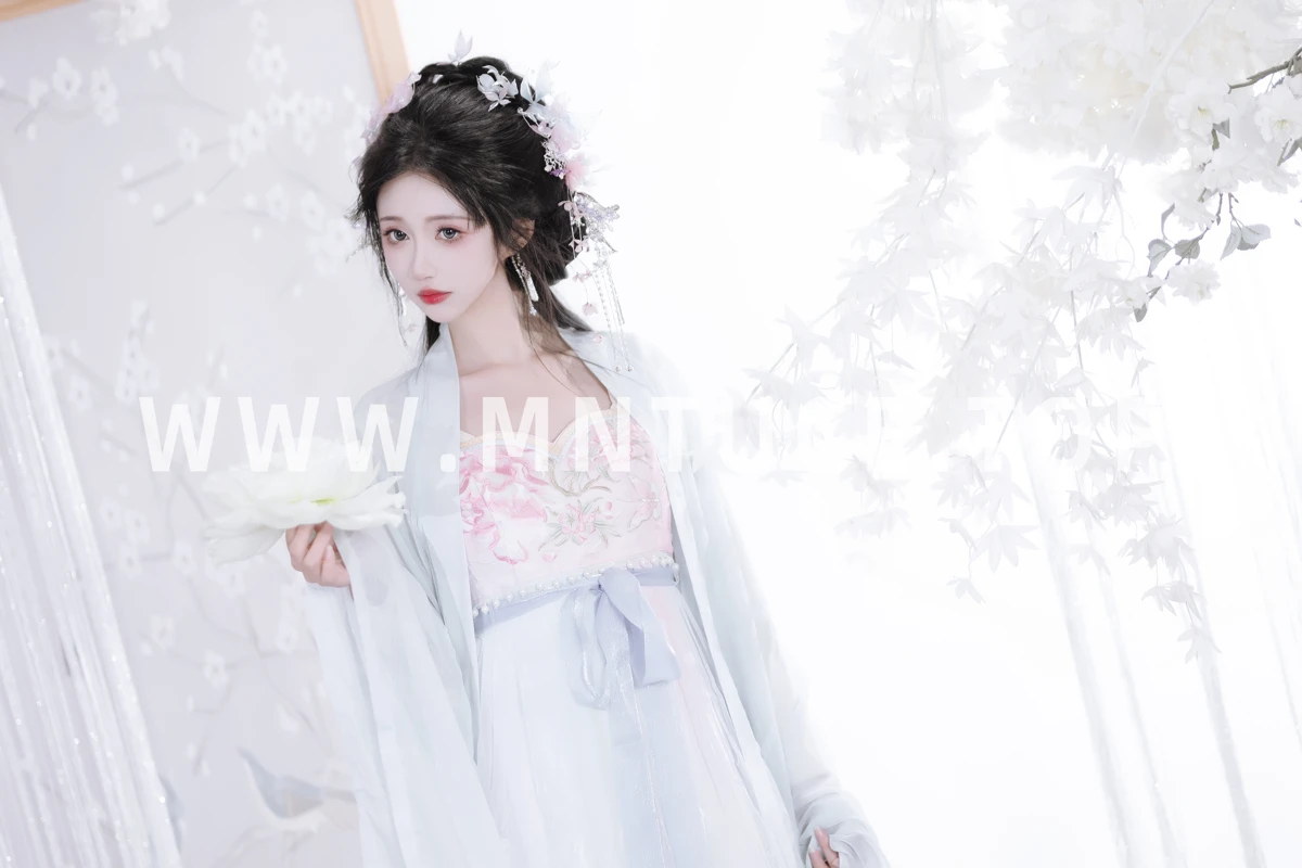 [艺图语]2024.06.27 Vol.3077-012